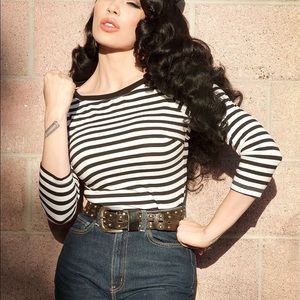 NWT Pinup Couture Boatneck Top in black and white